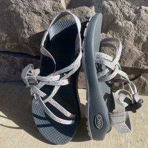 Women’s Chaco Sandals rtl:$110 EUC